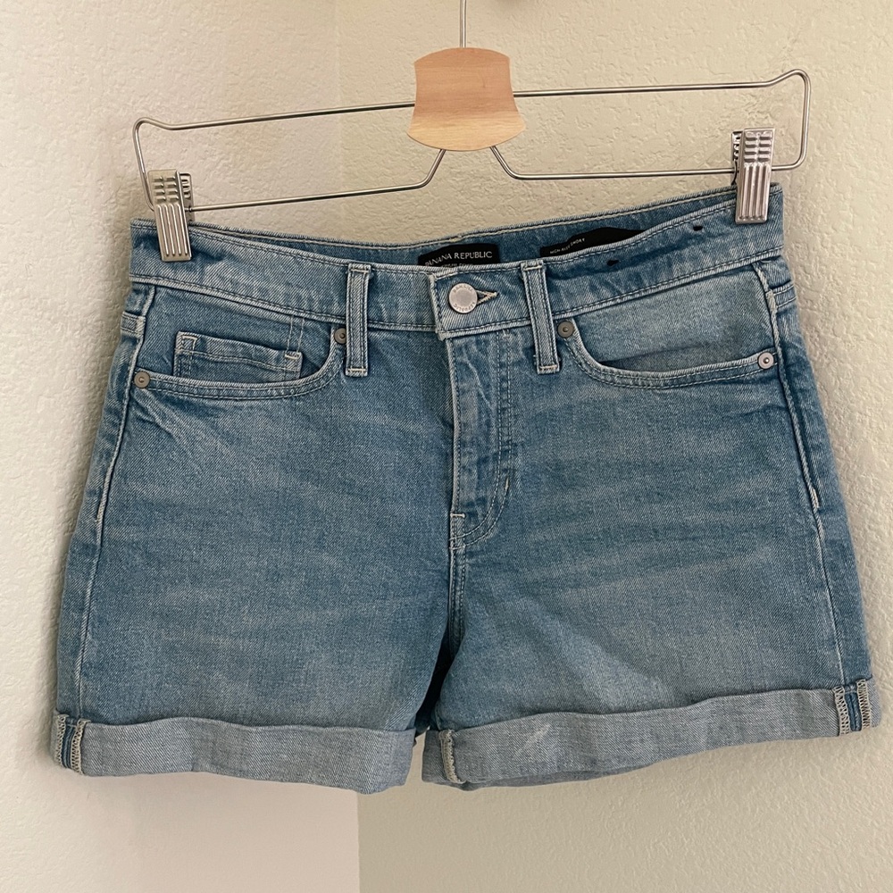 Banana republic HIGH-RISE ROLL CUFF JEAN SHORT denim size 27